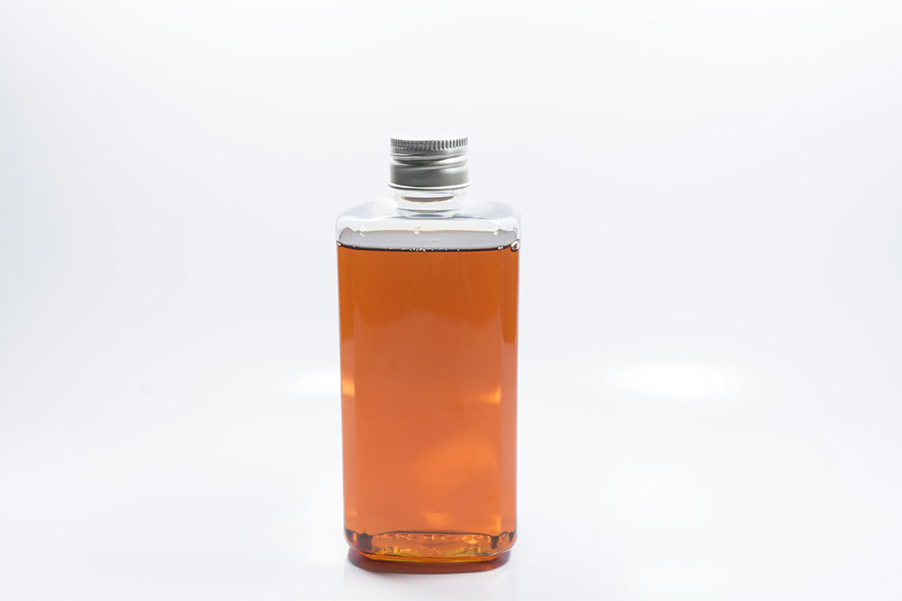 6 Safety Tips to Follow While Using Essential Oils Around Pets