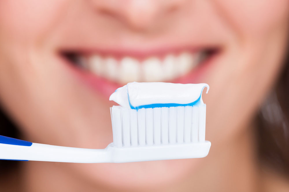 Know about the Various Teeth Whitening Procedures